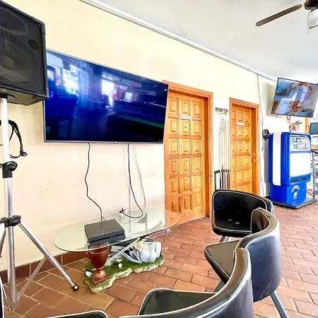 One Bedroom,beach, Sun, Wifi Pool In Tenerife South Apartment *