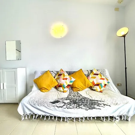 Apartment One Bedroom,beach, Sun, Wifi Pool In Tenerife South *