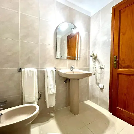 Lägenhet One Bedroom,beach, Sun, Wifi Pool In Tenerife South *