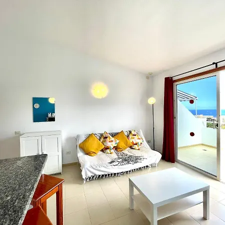 One Bedroom,beach, Sun, Wifi Pool In Tenerife South Lägenhet *